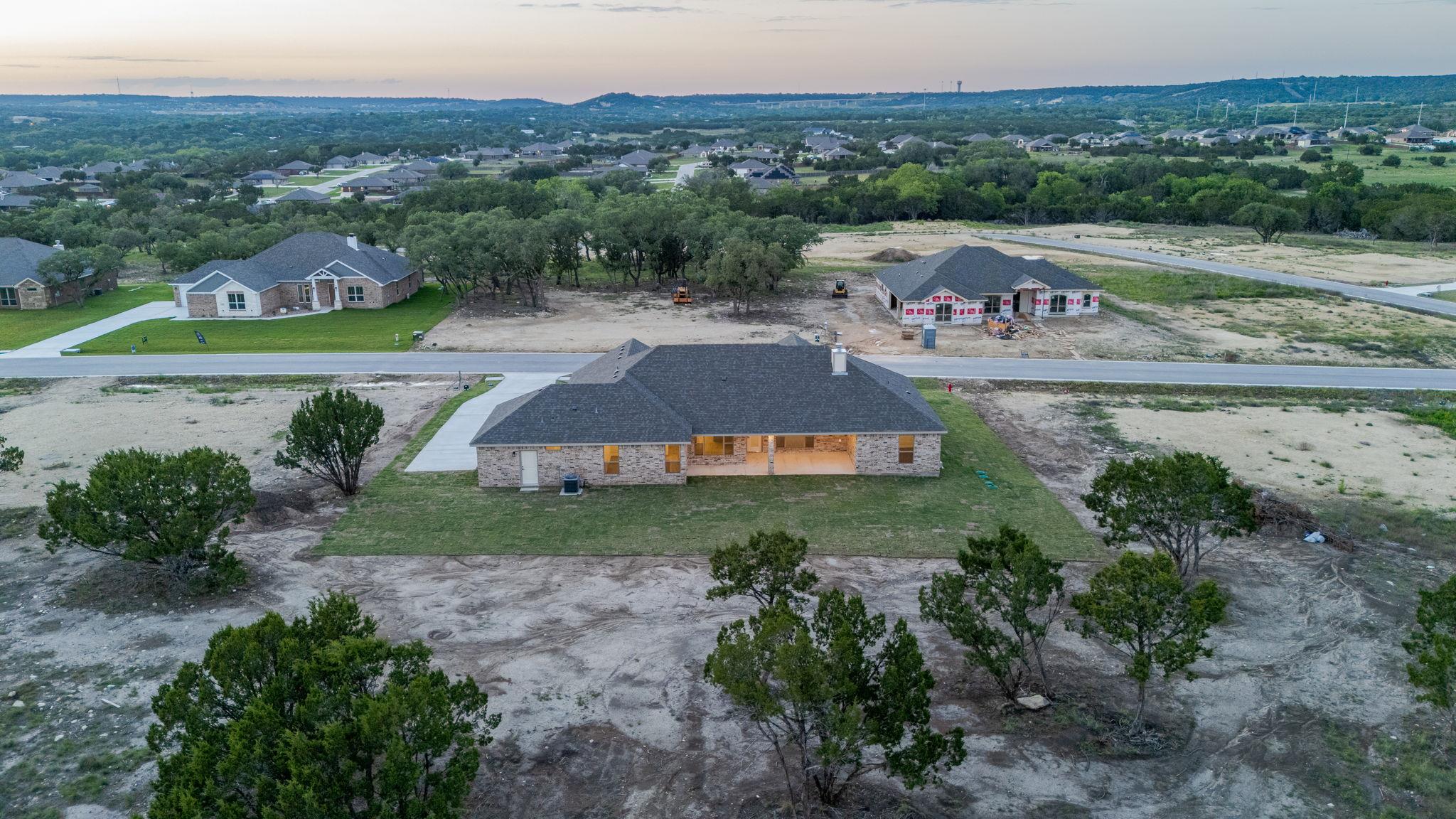 4244 Cold Springs Rd, Kempner, TX 76539