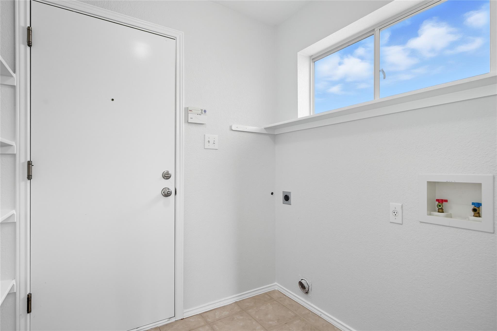 117 Paige Bnd, Hutto, TX 78634