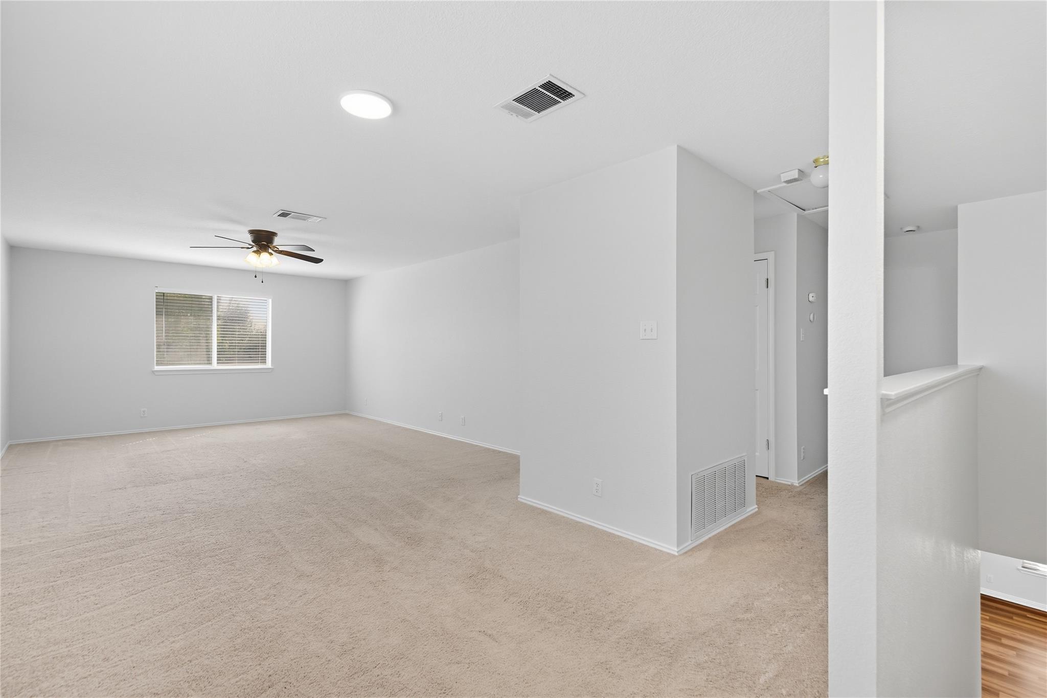 117 Paige Bnd, Hutto, TX 78634