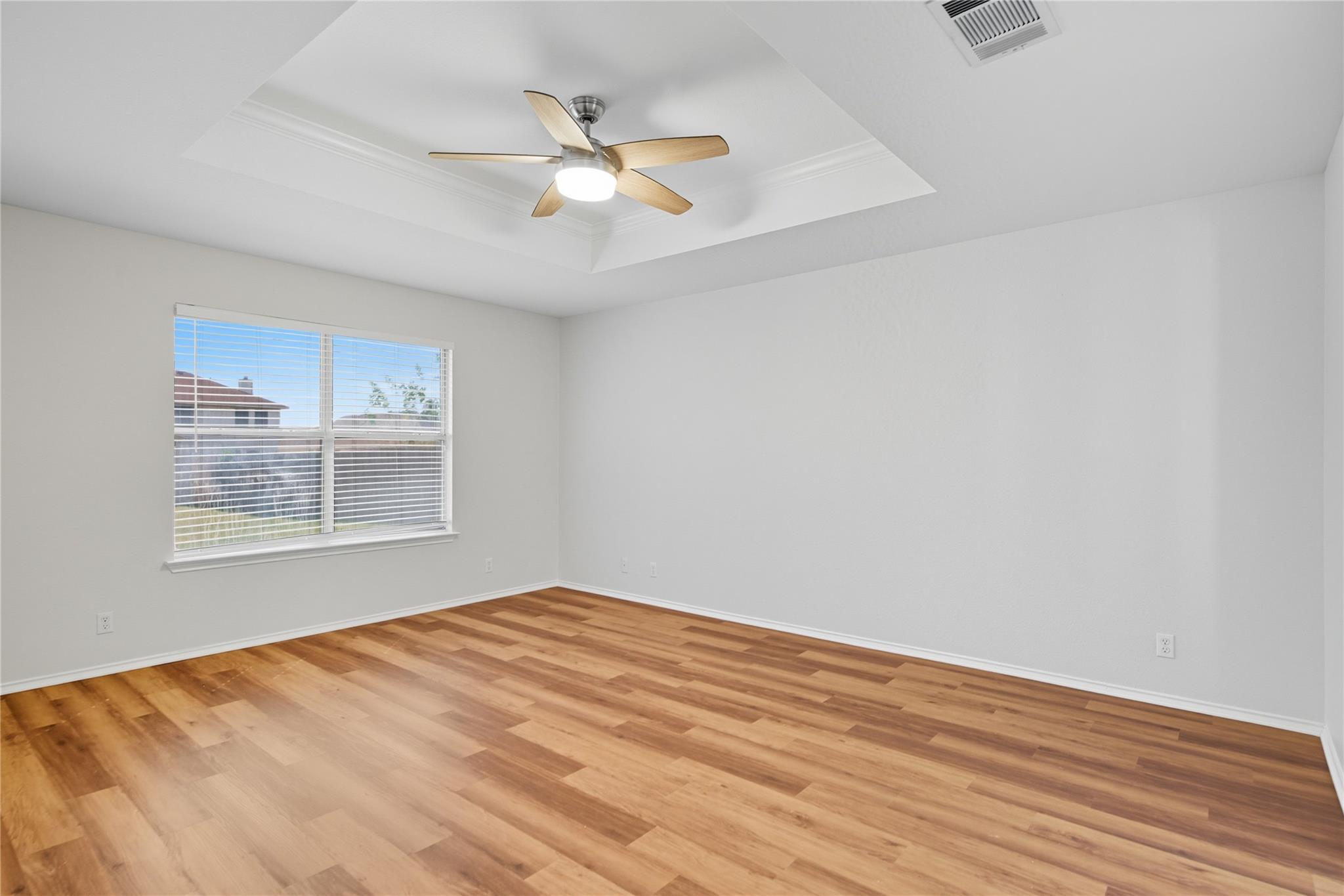 117 Paige Bnd, Hutto, TX 78634