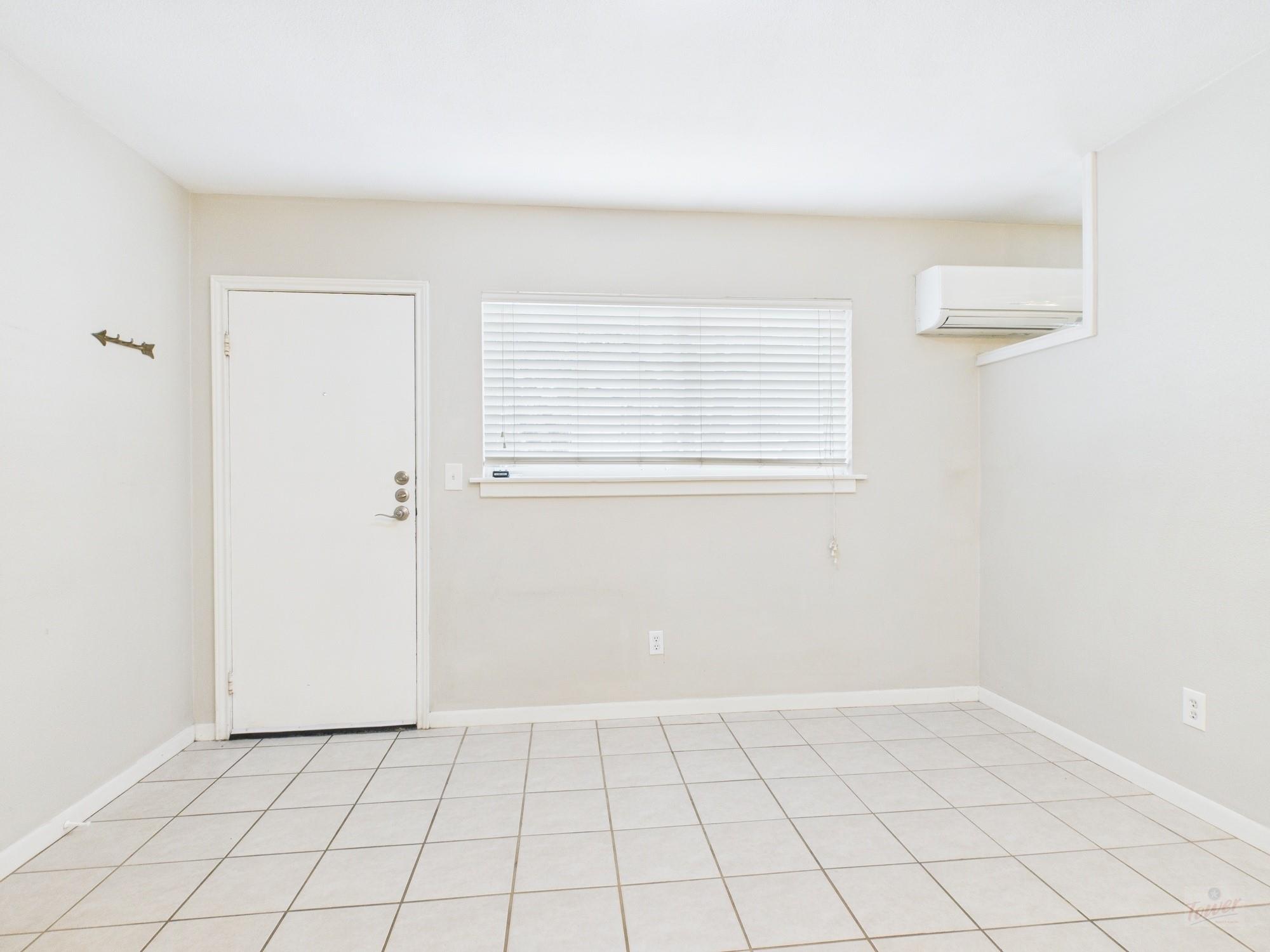 304 E 33rd St # 10, Austin, TX 78705