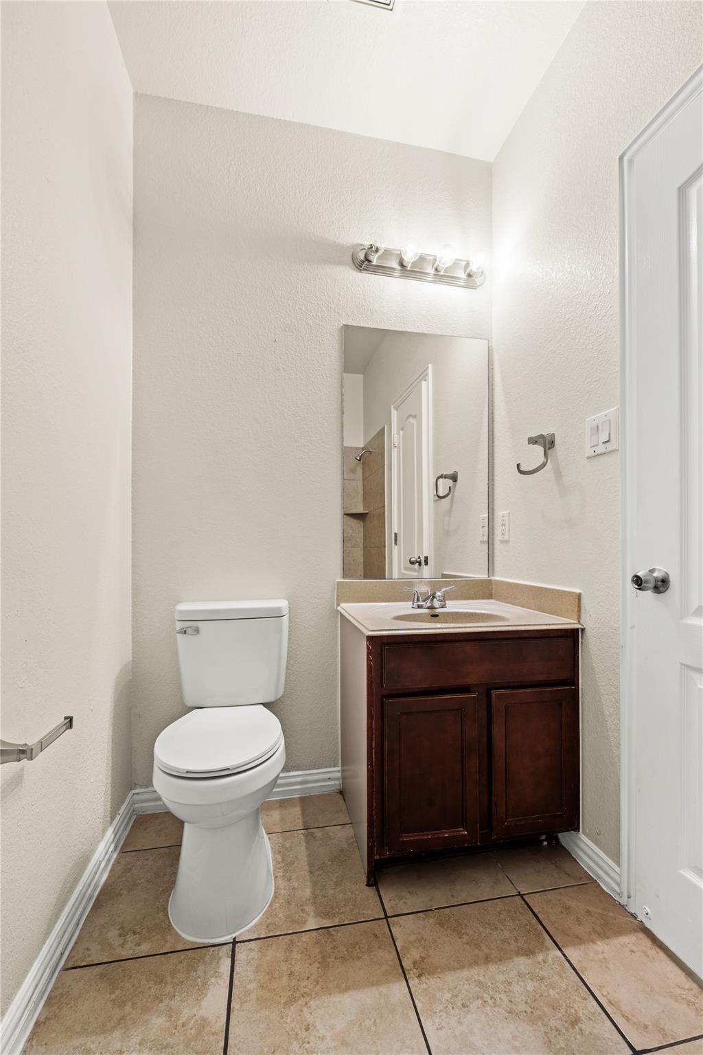 111 Wallin Farms Dr, Hutto, TX 78634