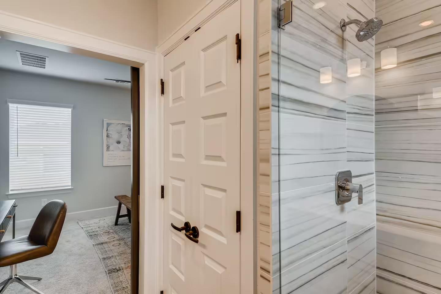 1307 Cedar Ave # 2, Austin, TX 78702