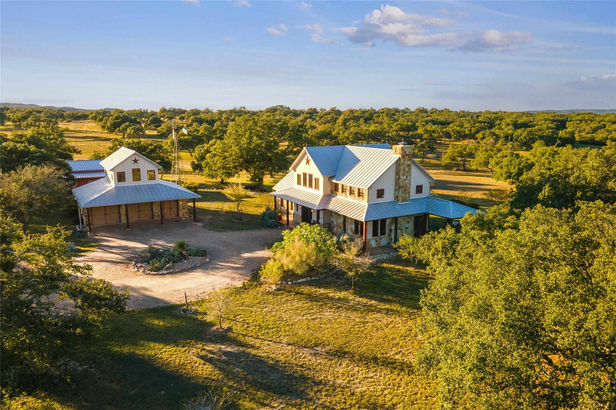 5059 Trainer Wuest Rd, Blanco, TX 78606