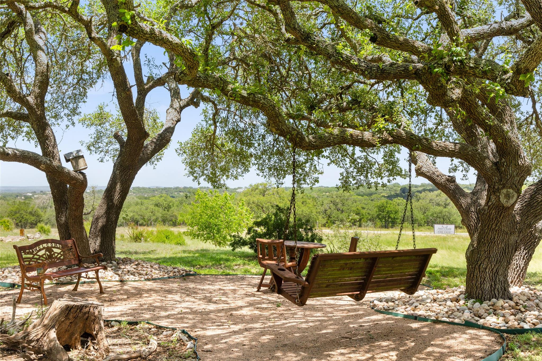 5059 Trainer Wuest Rd, Blanco, TX 78606