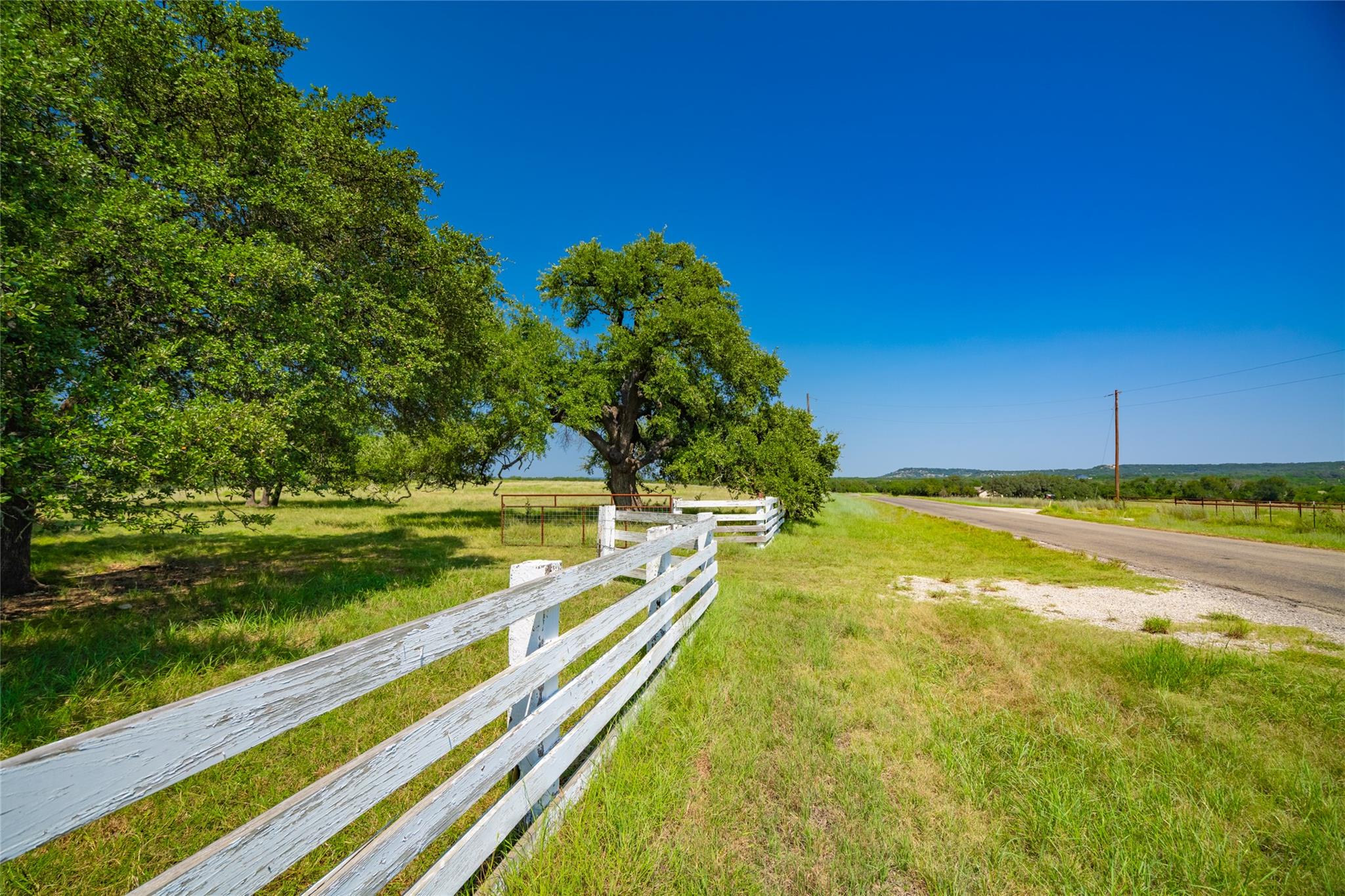 2801 County Road 228, Florence, TX 76527