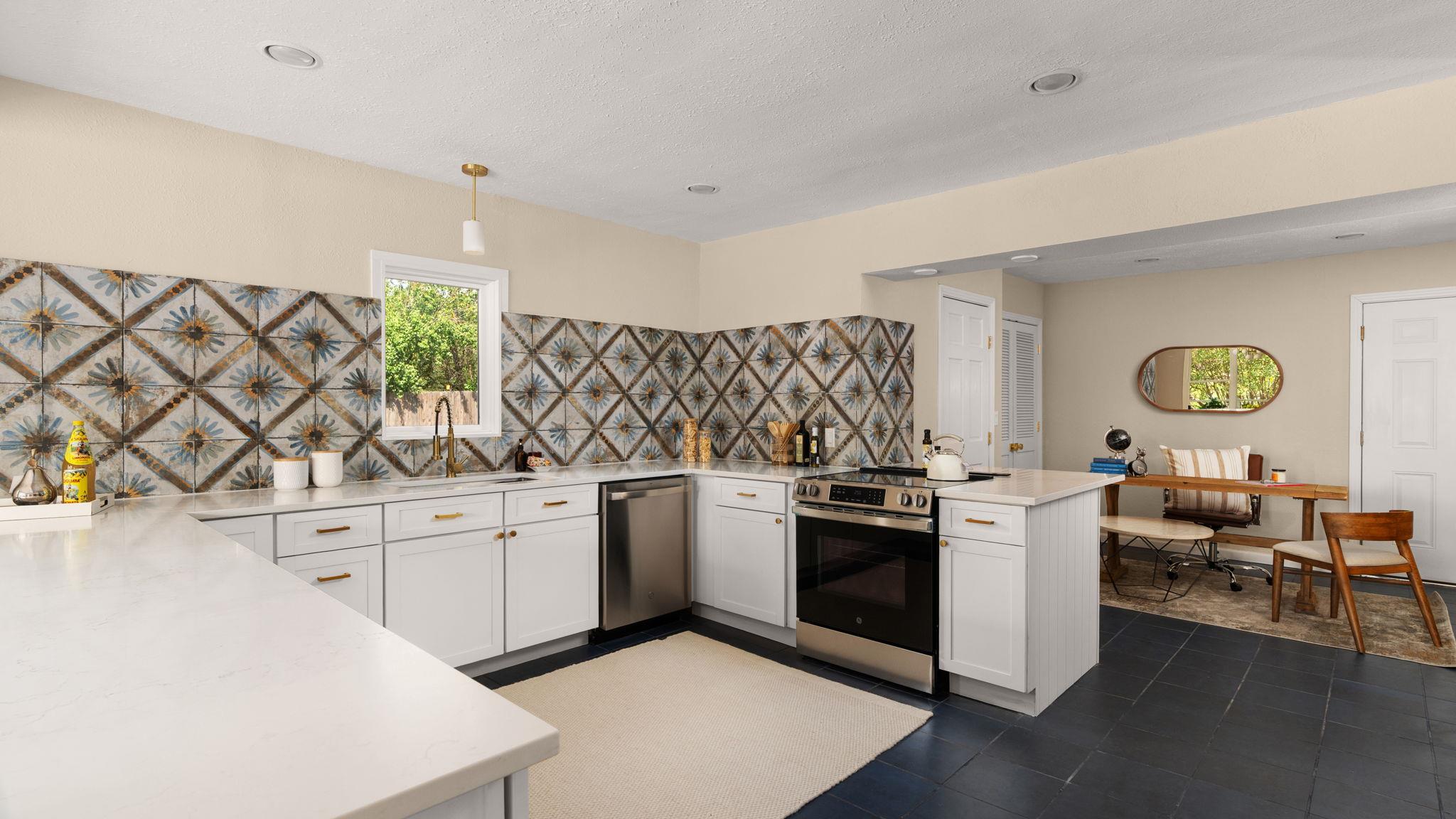 5807 Woodview Ave, Austin, TX 78756