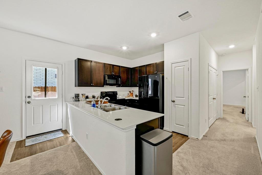 204 Grey Slate Ave, Marble Falls, TX 78654