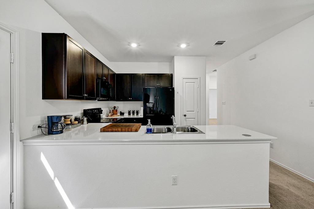 204 Grey Slate Ave, Marble Falls, TX 78654