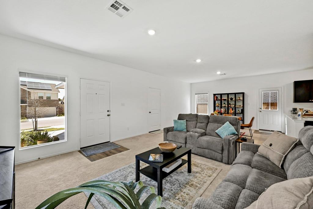 204 Grey Slate Ave, Marble Falls, TX 78654