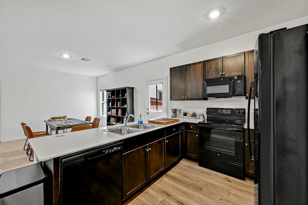 204 Grey Slate Ave, Marble Falls, TX 78654