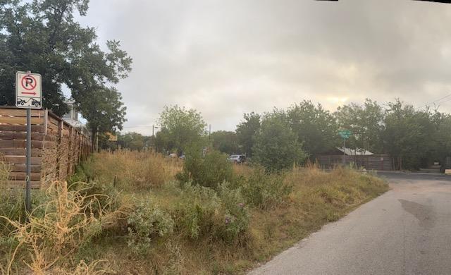 1917 E 11th St, Austin, TX 78702