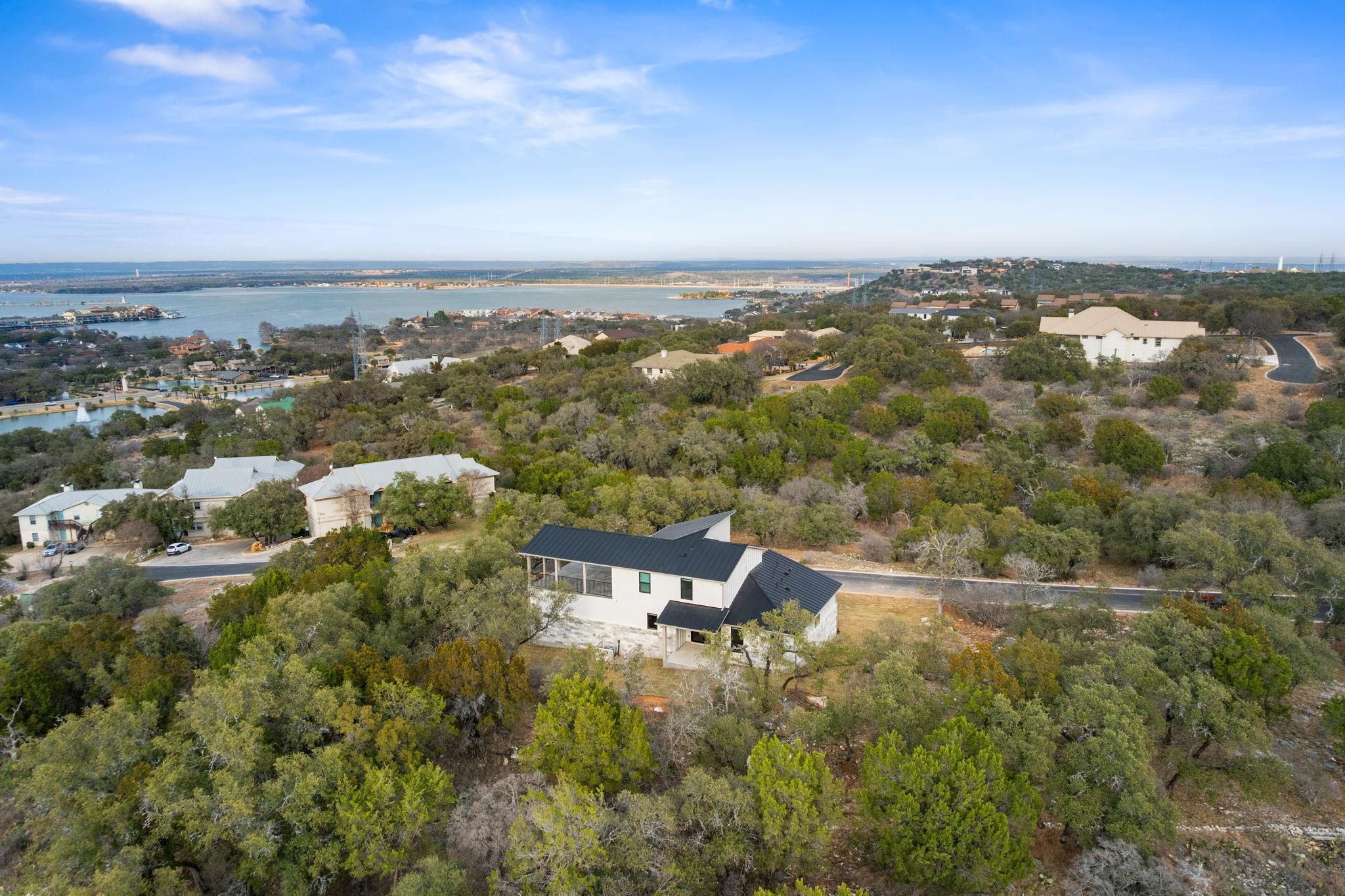 416 Green Leaf, Horseshoe Bay, TX 78657