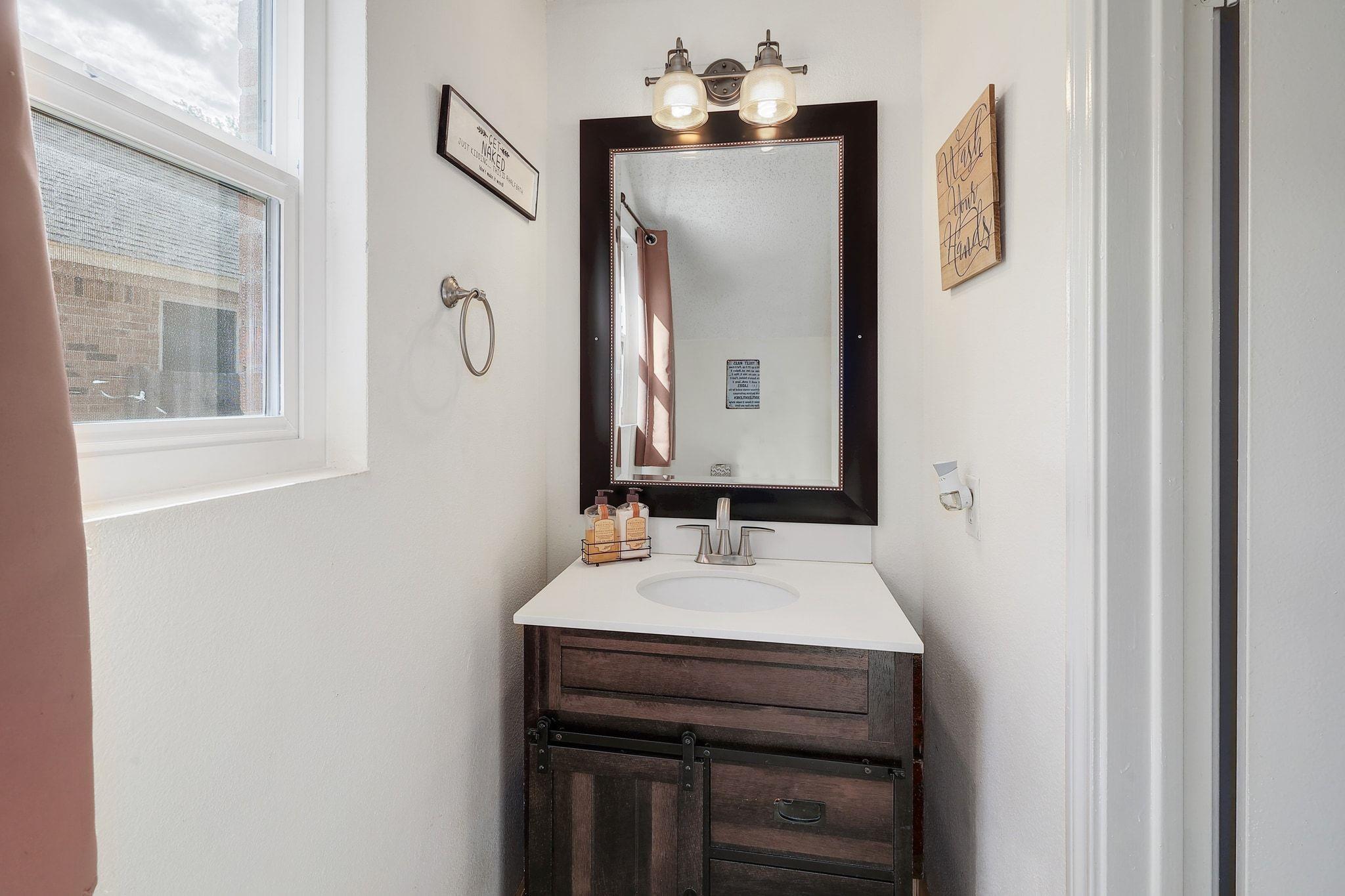 16700 Black Kettle Dr, Leander, TX 78641