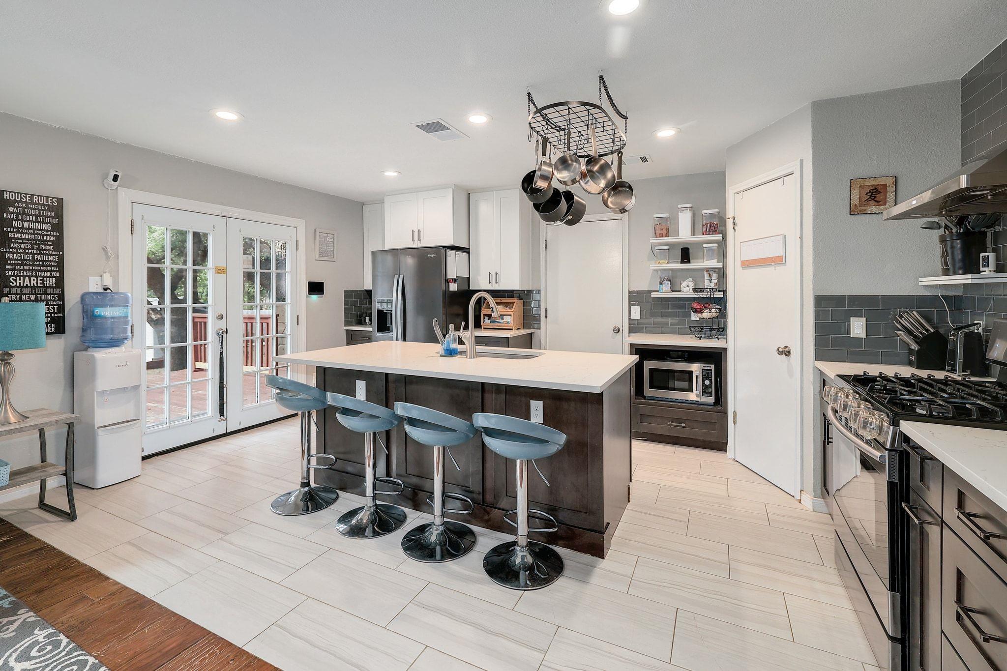 16700 Black Kettle Dr, Leander, TX 78641