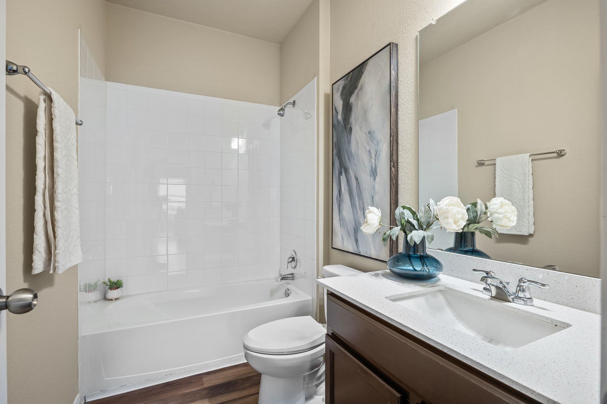 401 Lewisville Ln, Leander, TX 78641