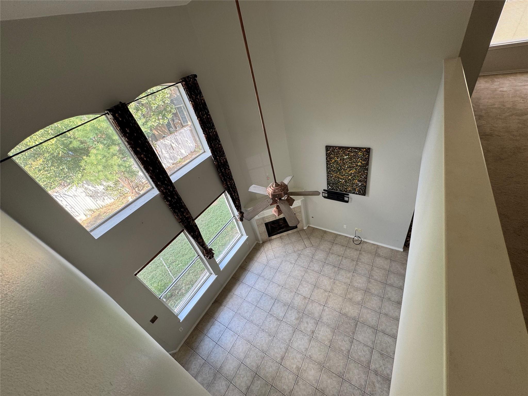 1810 Rosenborough Ln N, Round Rock, TX 78665