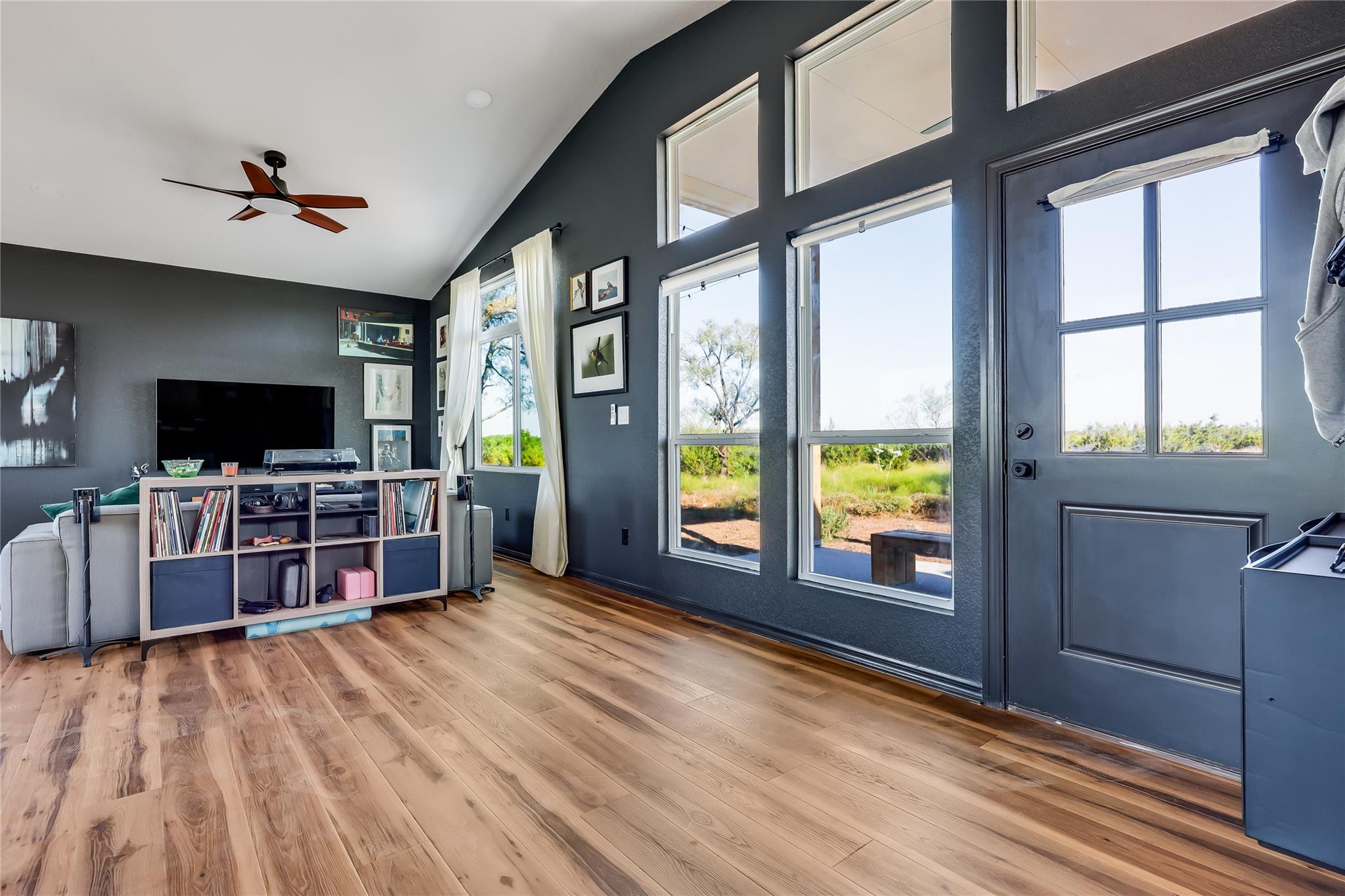 1918 County Road 203, Burnet, TX 78611