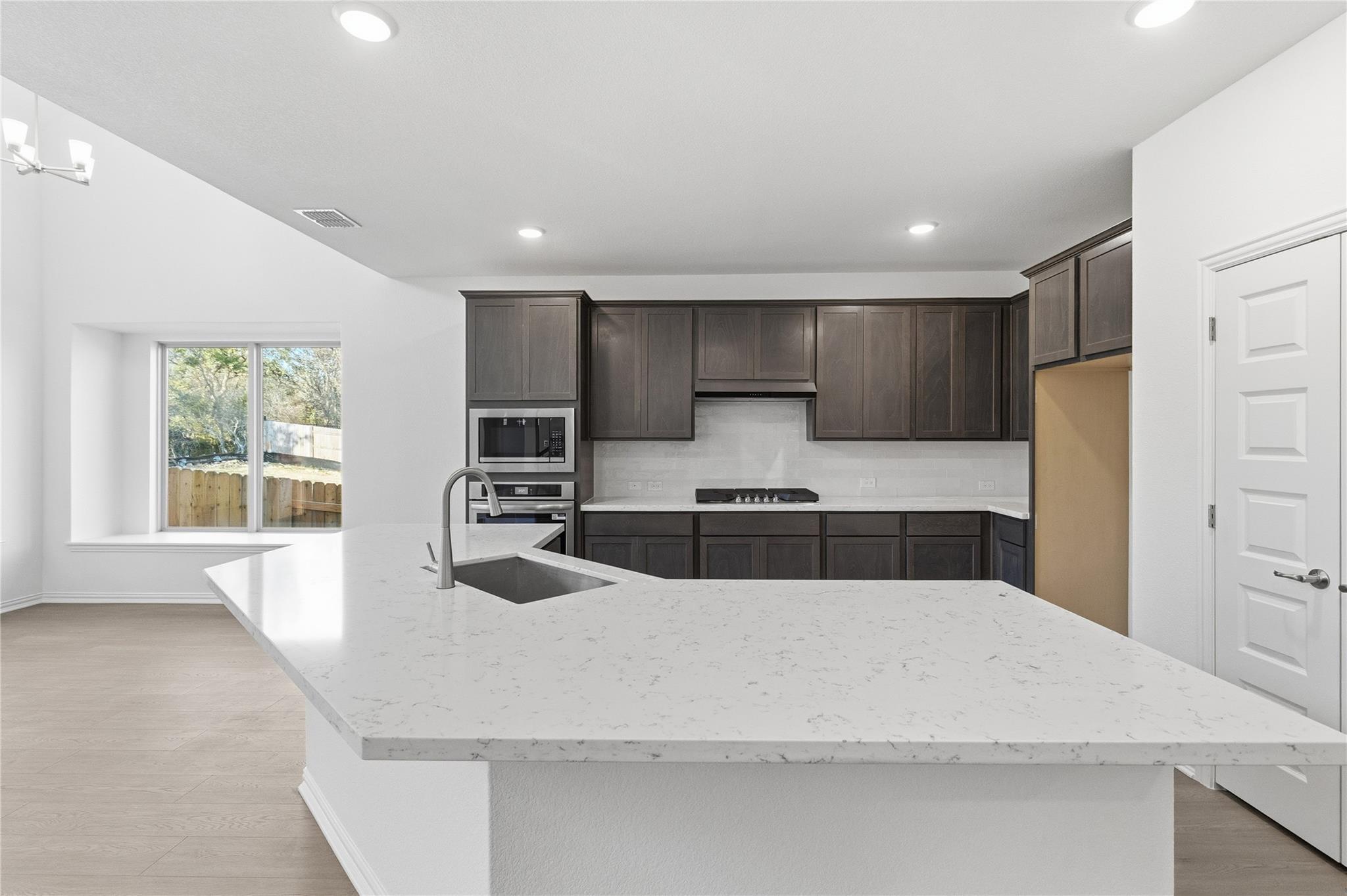 520 Tubman Dr, Kyle, TX 78640