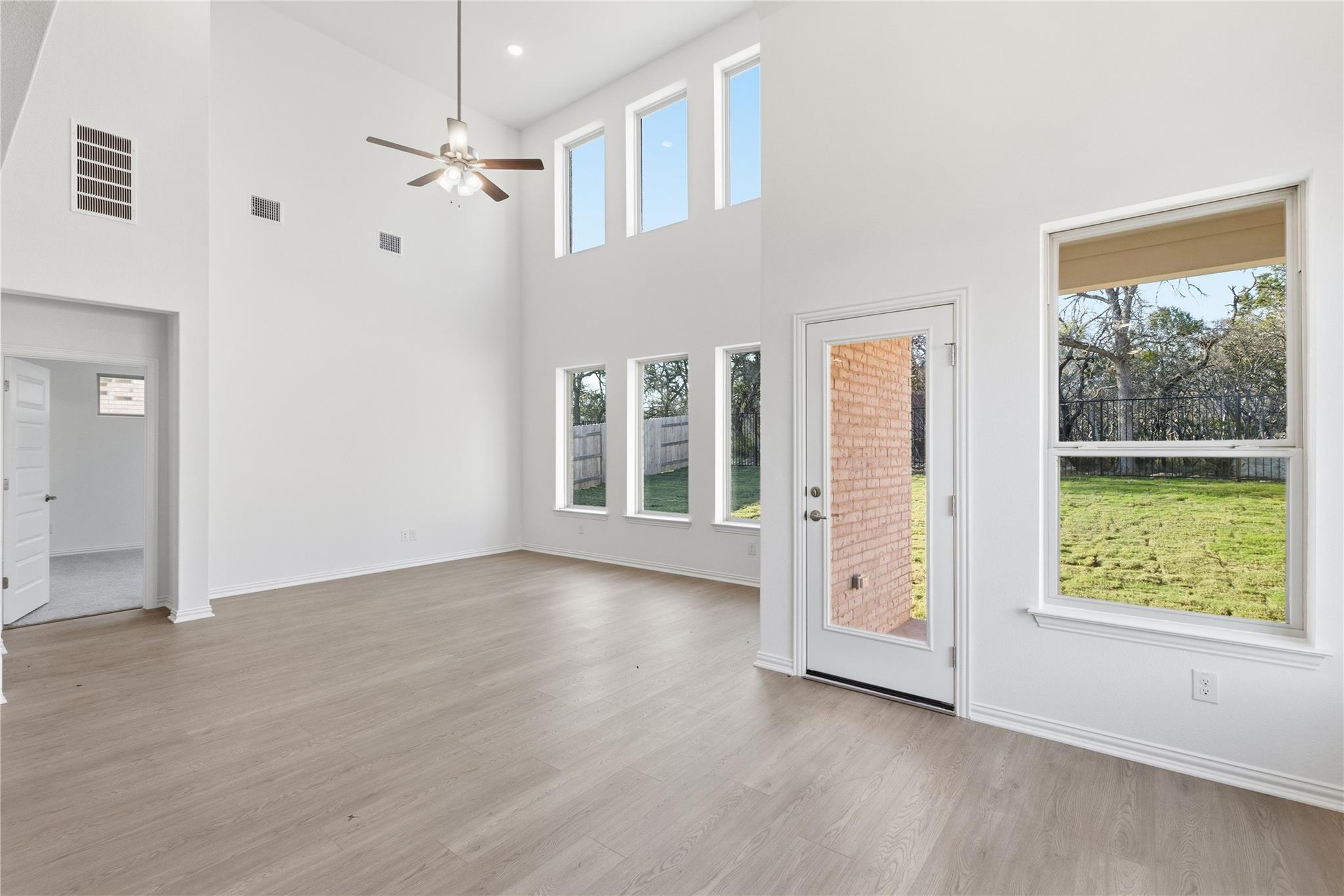 520 Tubman Dr, Kyle, TX 78640