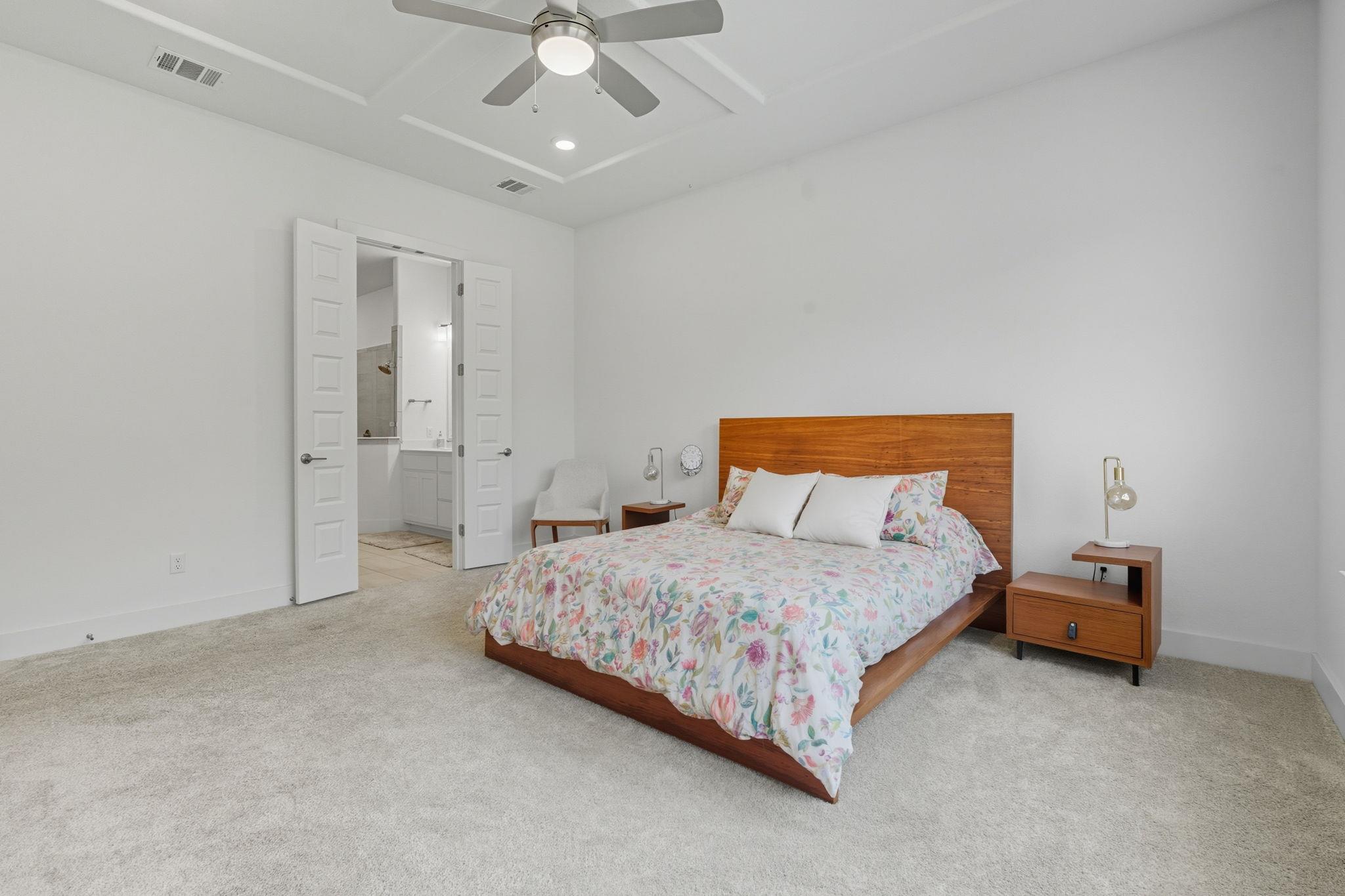 101 Cartwheel Bnd # 52, Austin, TX 78738