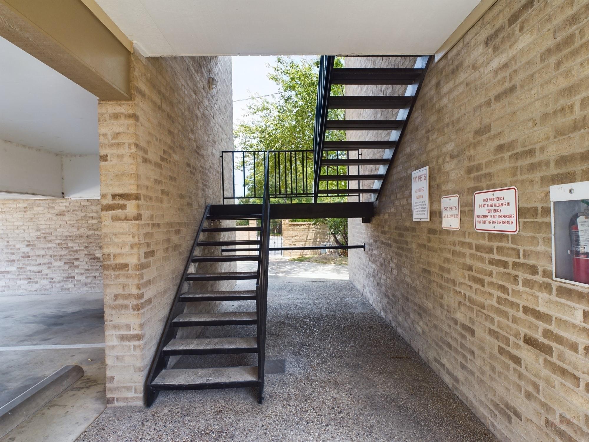 3316 Guadalupe St # 301, Austin, TX 78705