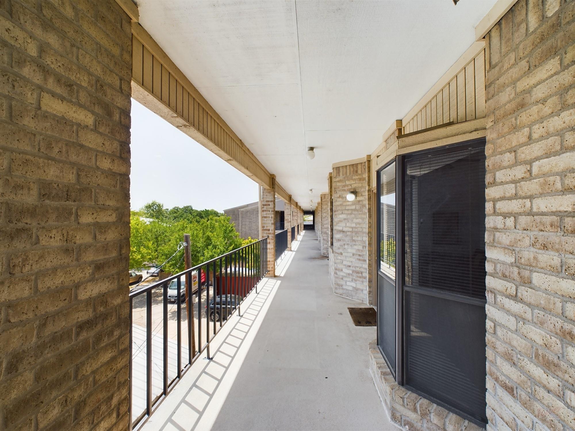 3316 Guadalupe St # 301, Austin, TX 78705