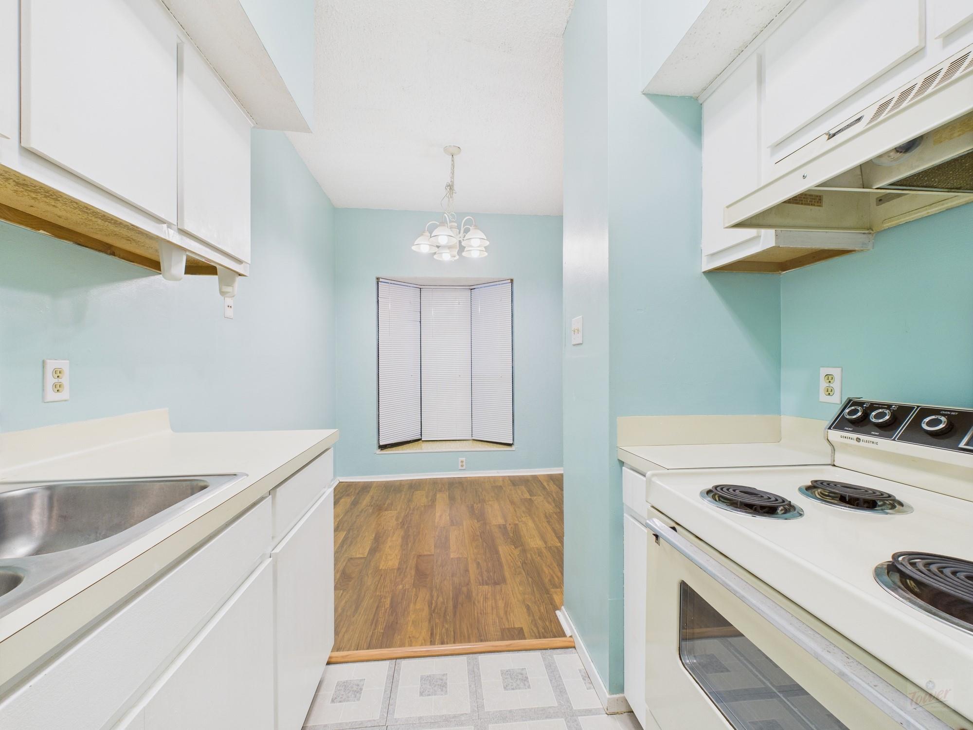 3316 Guadalupe St # 220, Austin, TX 78705