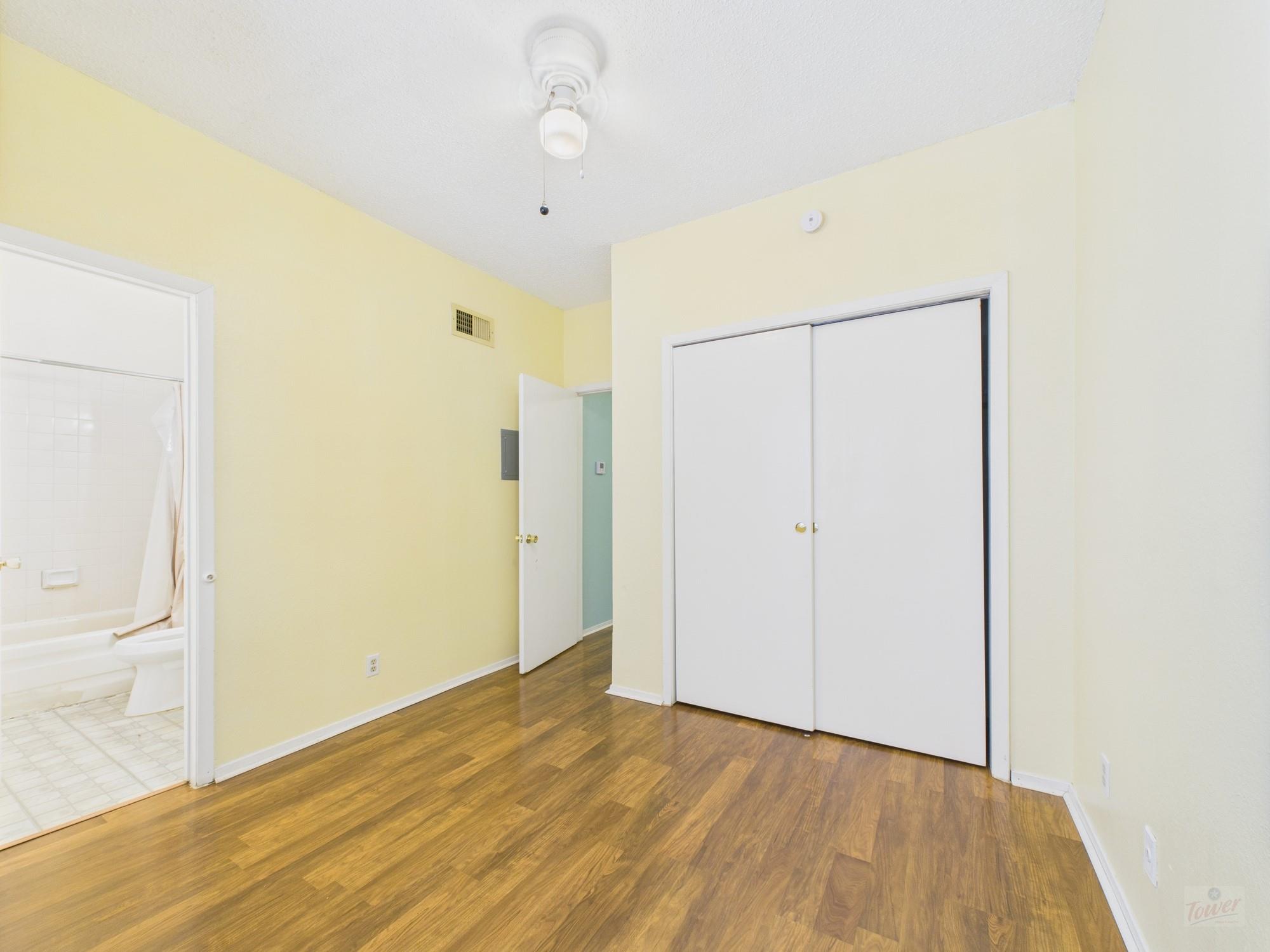 3316 Guadalupe St # 220, Austin, TX 78705