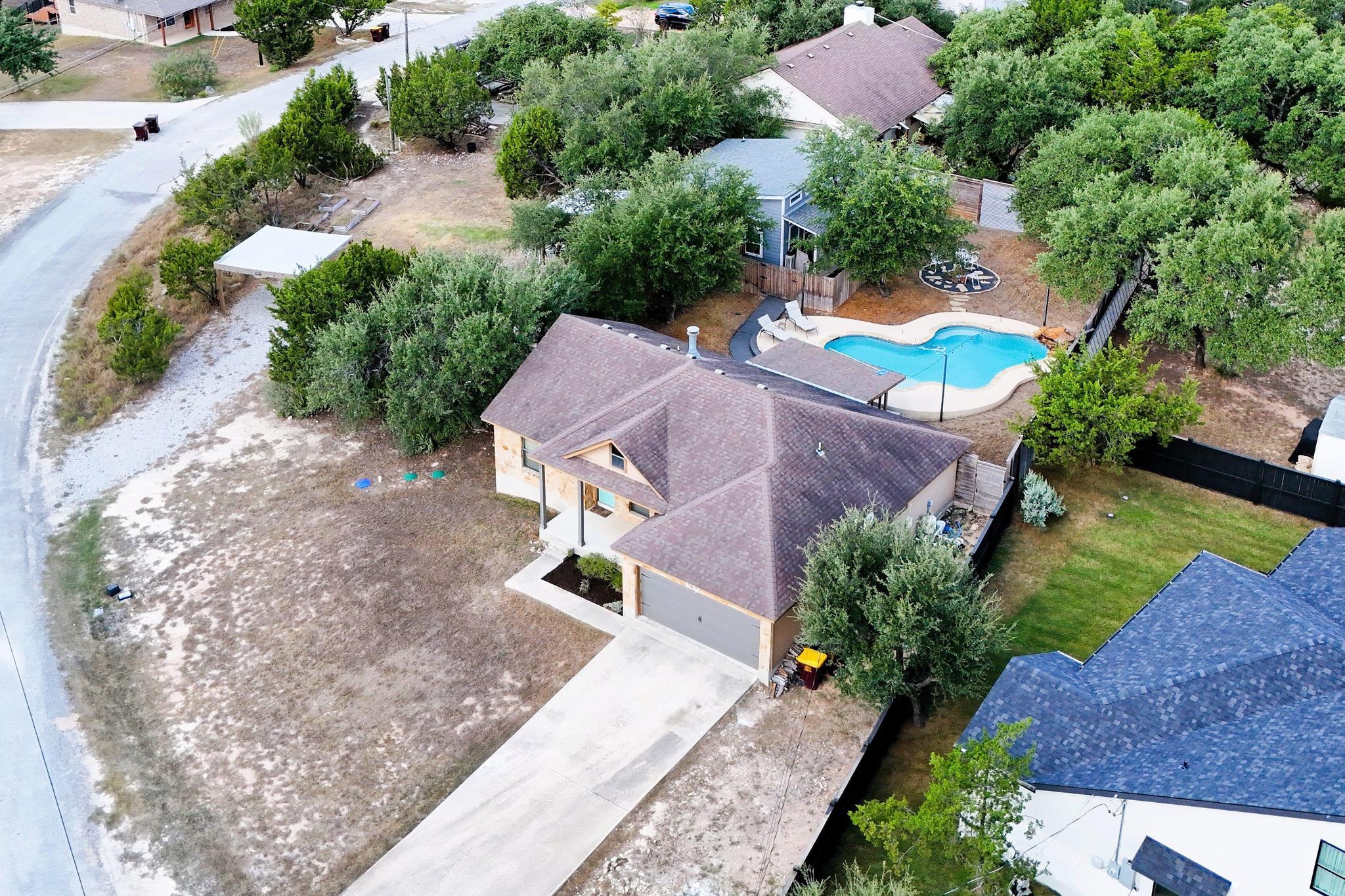 10213 Thomas Lane, Dripping Springs, TX 78620