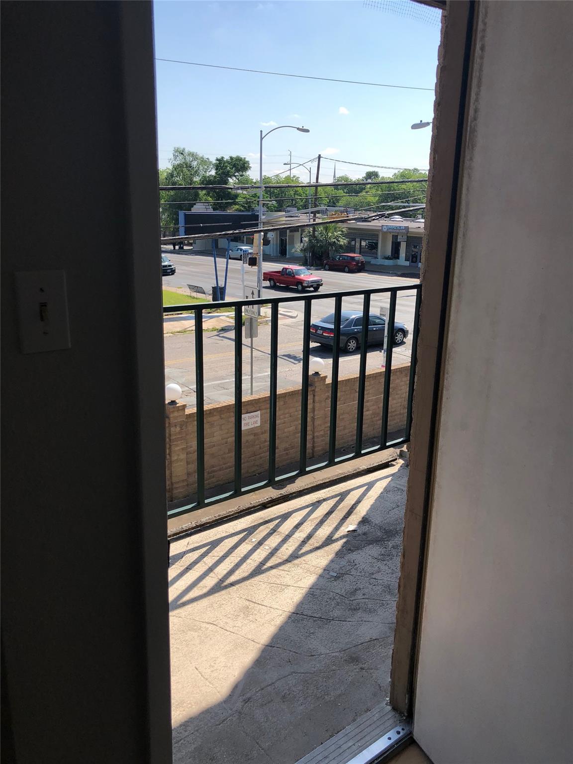 3316 Guadalupe St # 201, Austin, TX 78705