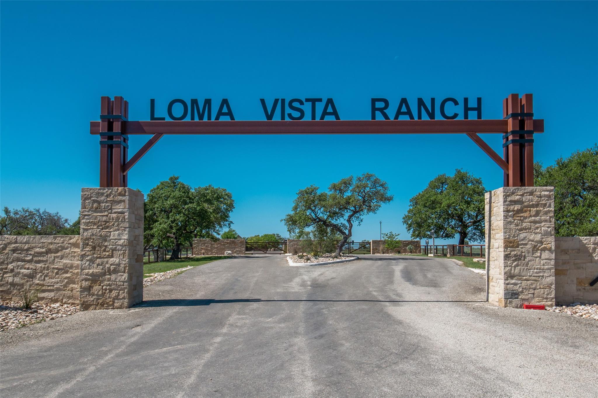 000 N. Shapen Springs Rd, Kerrville, TX 78028