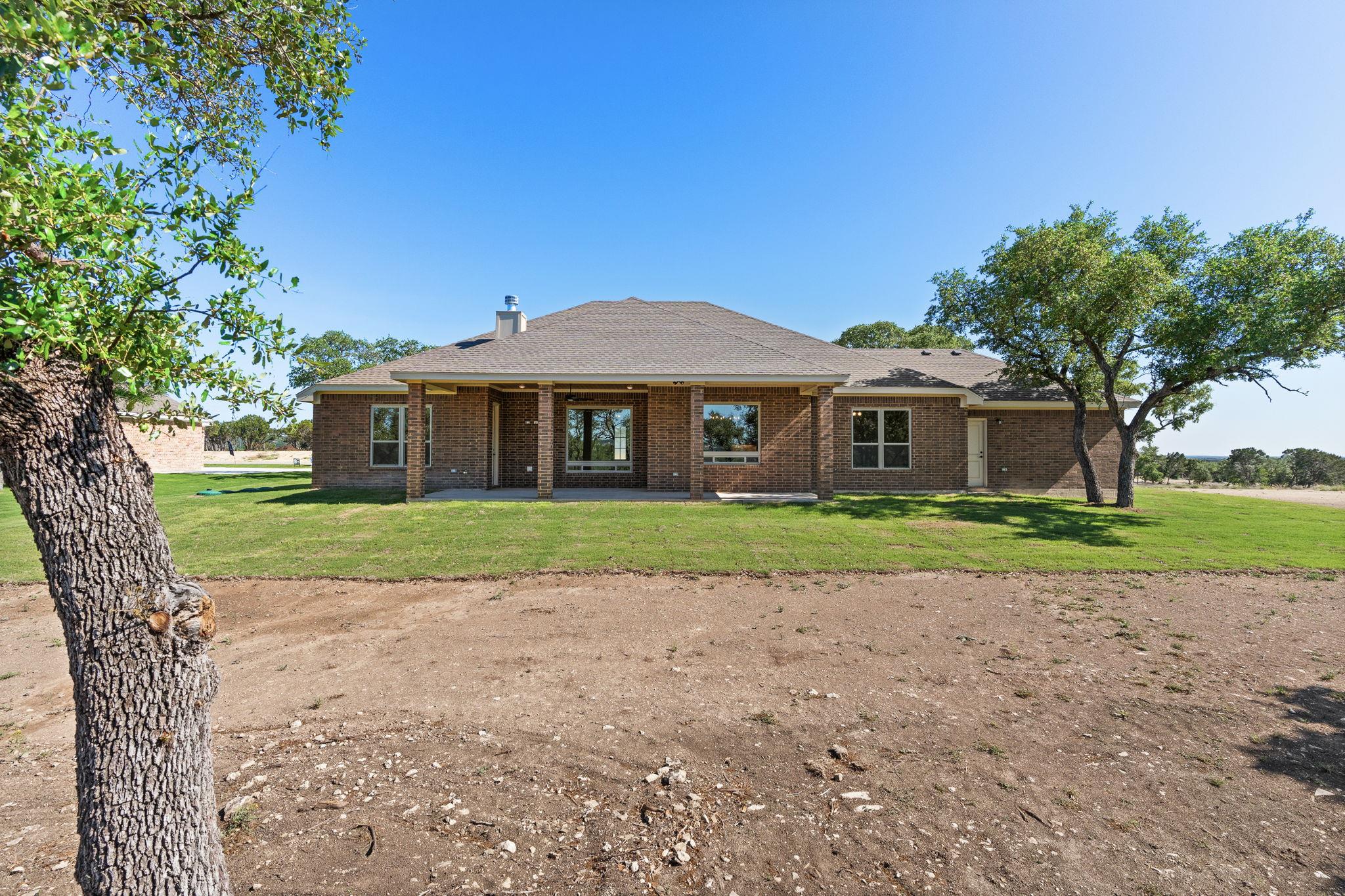 4231 Cold Springs Rd, Kempner, TX 76539