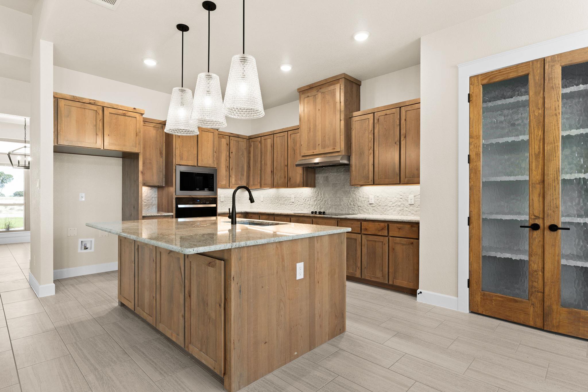 4231 Cold Springs Rd, Kempner, TX 76539