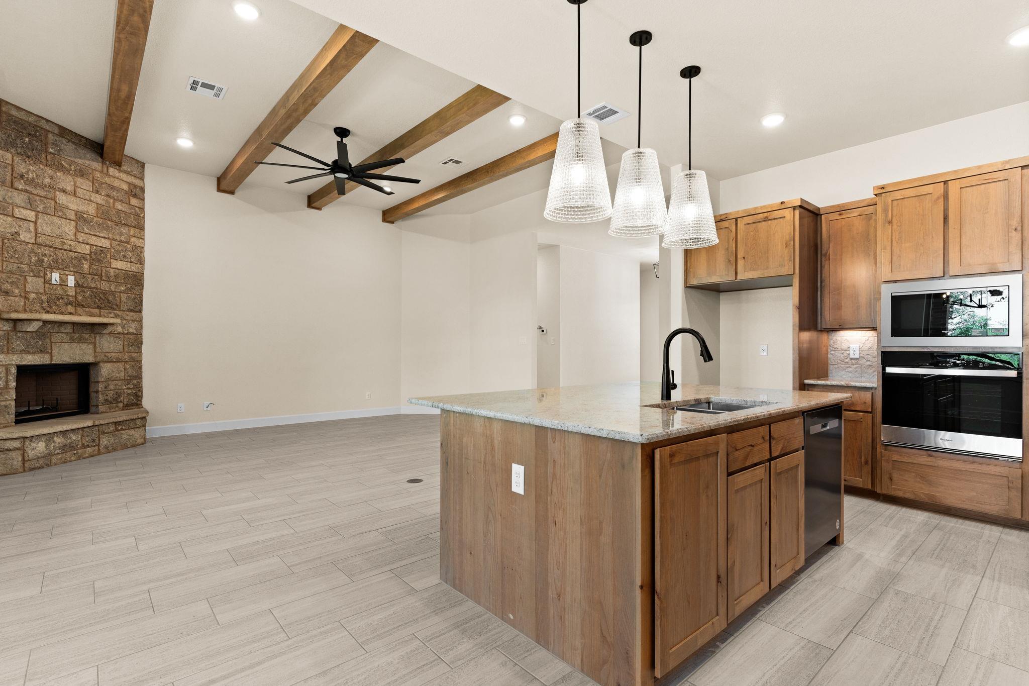 4231 Cold Springs Rd, Kempner, TX 76539