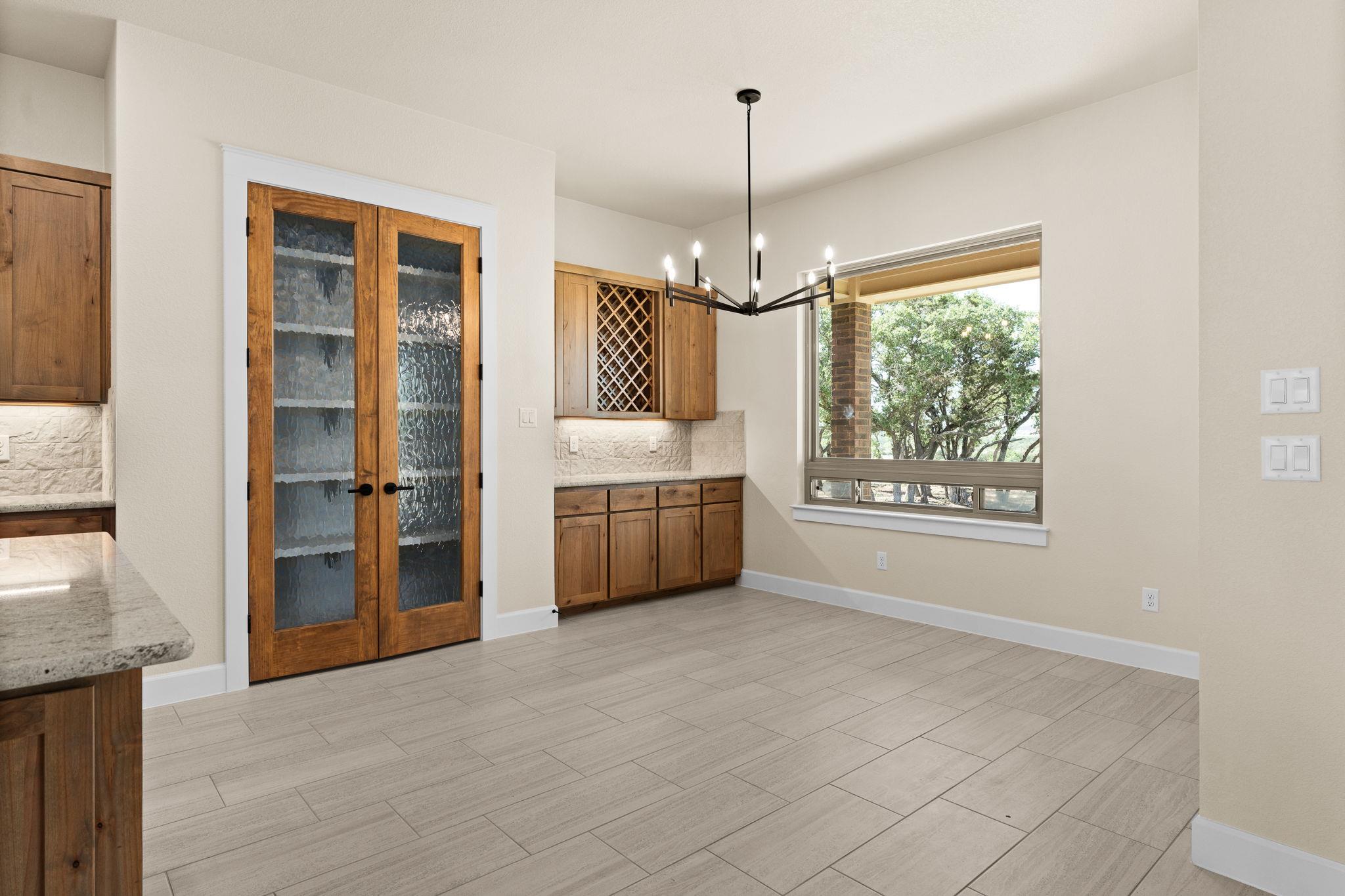 4231 Cold Springs Rd, Kempner, TX 76539