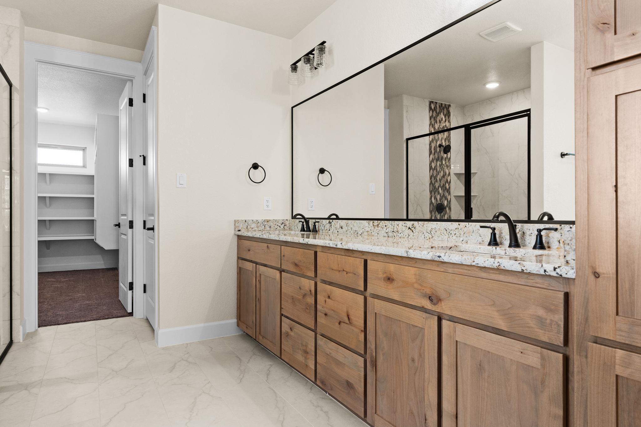 4231 Cold Springs Rd, Kempner, TX 76539