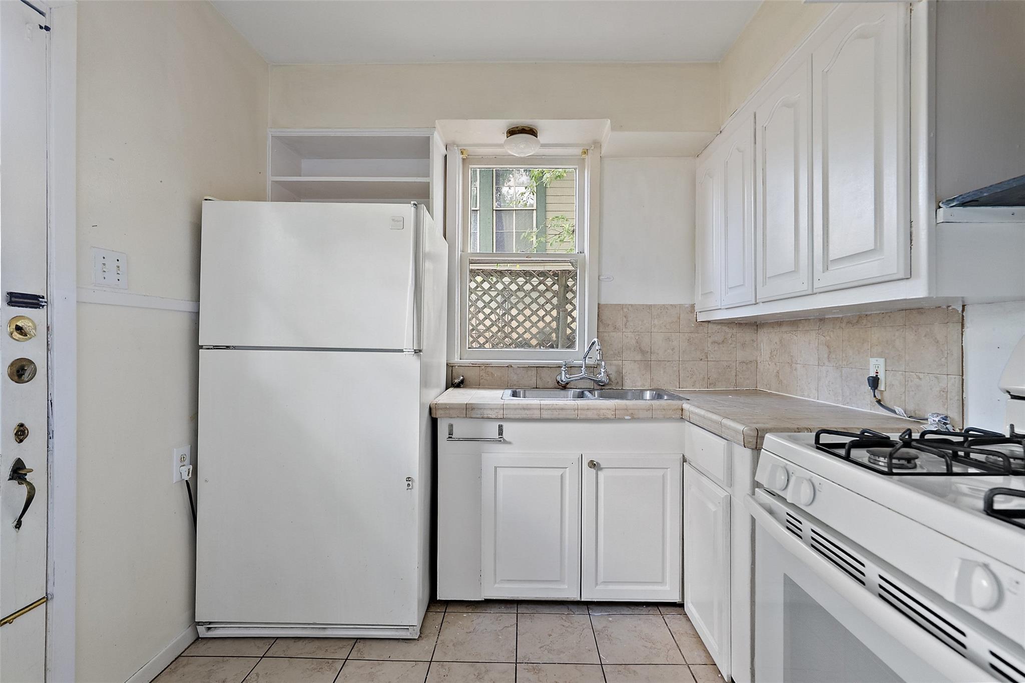 3208 Duval St, Austin, TX 78705