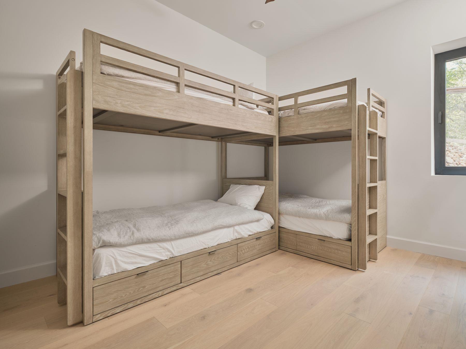 3214 Smoky Rdg, Austin, TX 78730