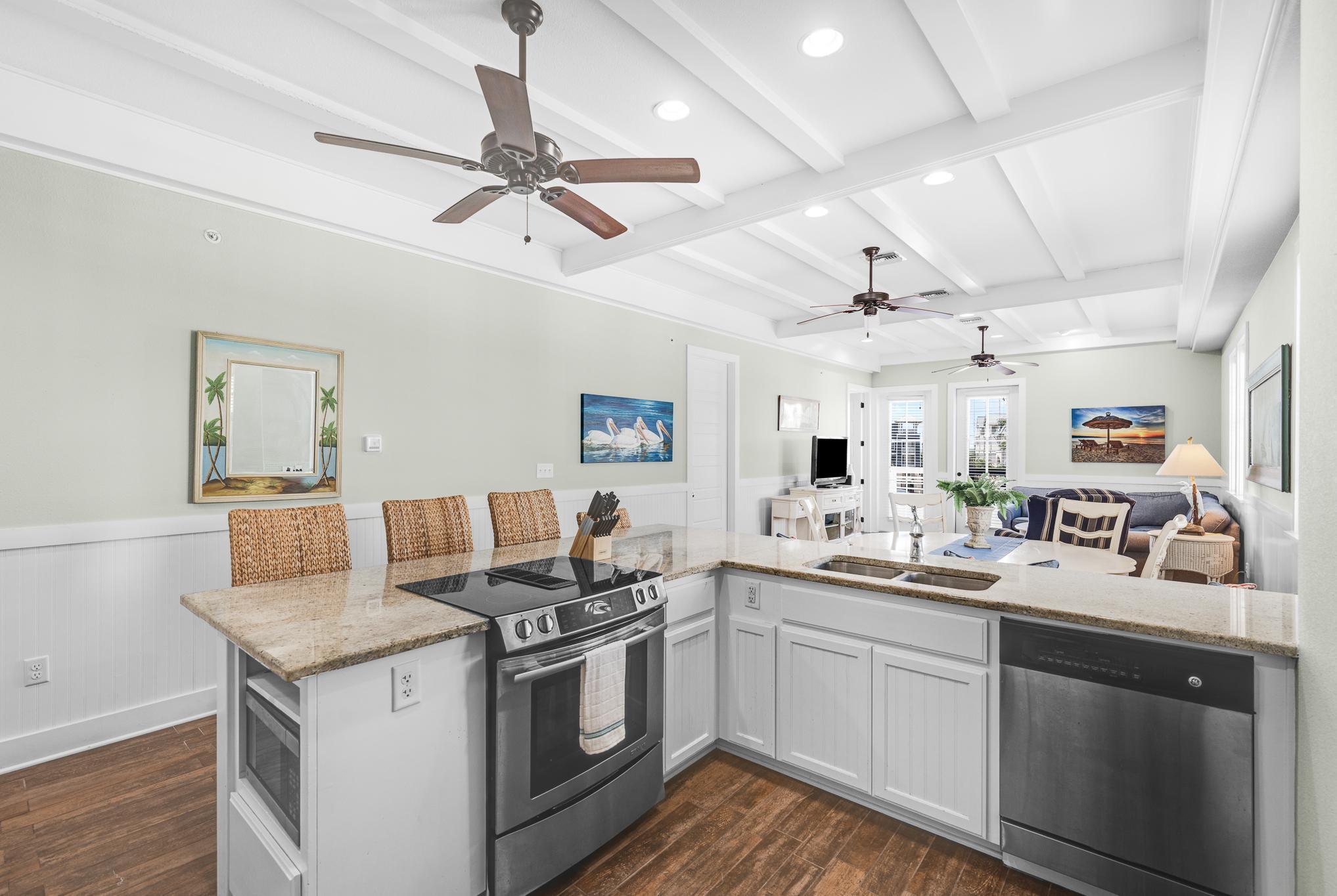 170 Social Cir # #11, Port Aransas, TX 78373