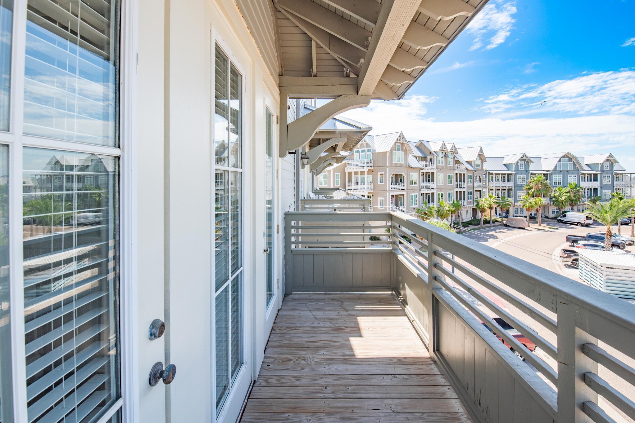 170 Social Cir # #11, Port Aransas, TX 78373