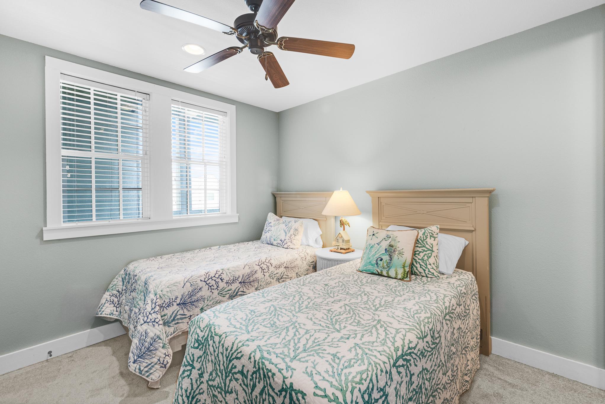 170 Social Cir # #11, Port Aransas, TX 78373