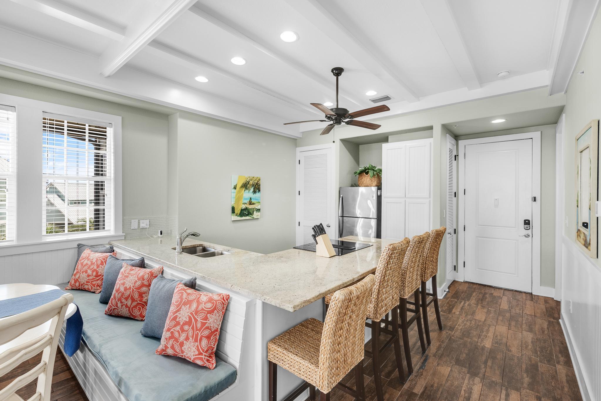 170 Social Cir # #11, Port Aransas, TX 78373