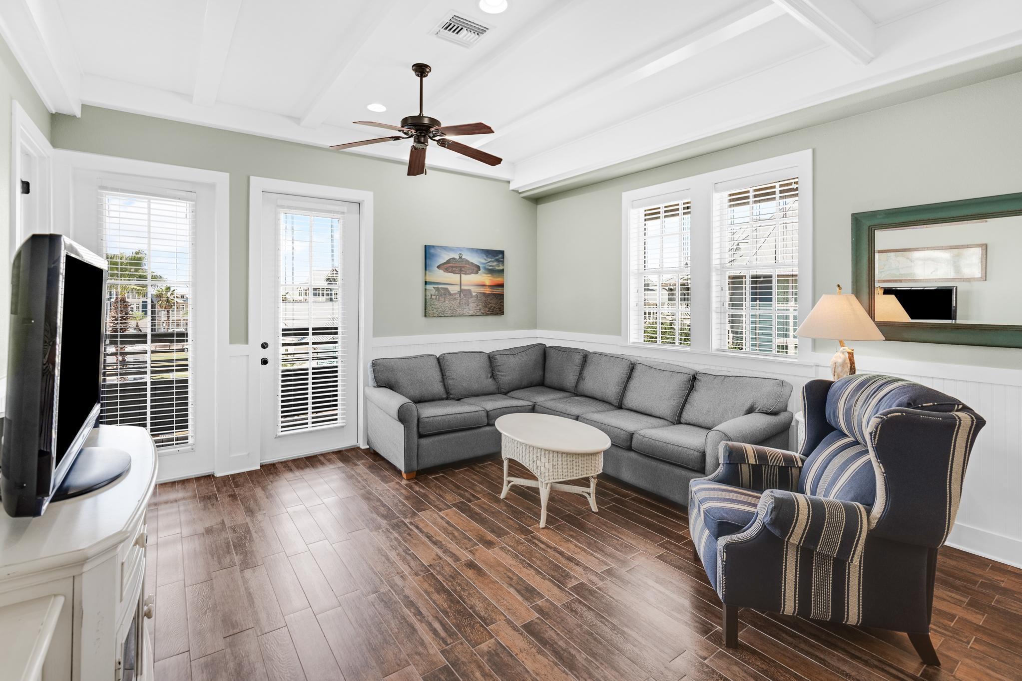 170 Social Cir # #11, Port Aransas, TX 78373