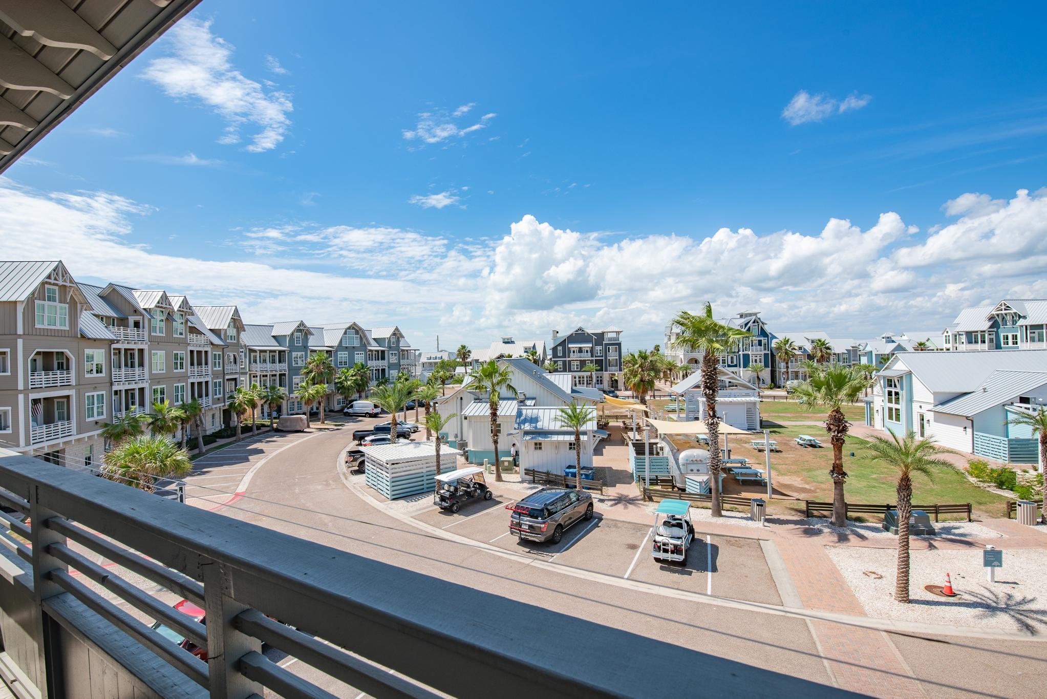 170 Social Cir # #11, Port Aransas, TX 78373