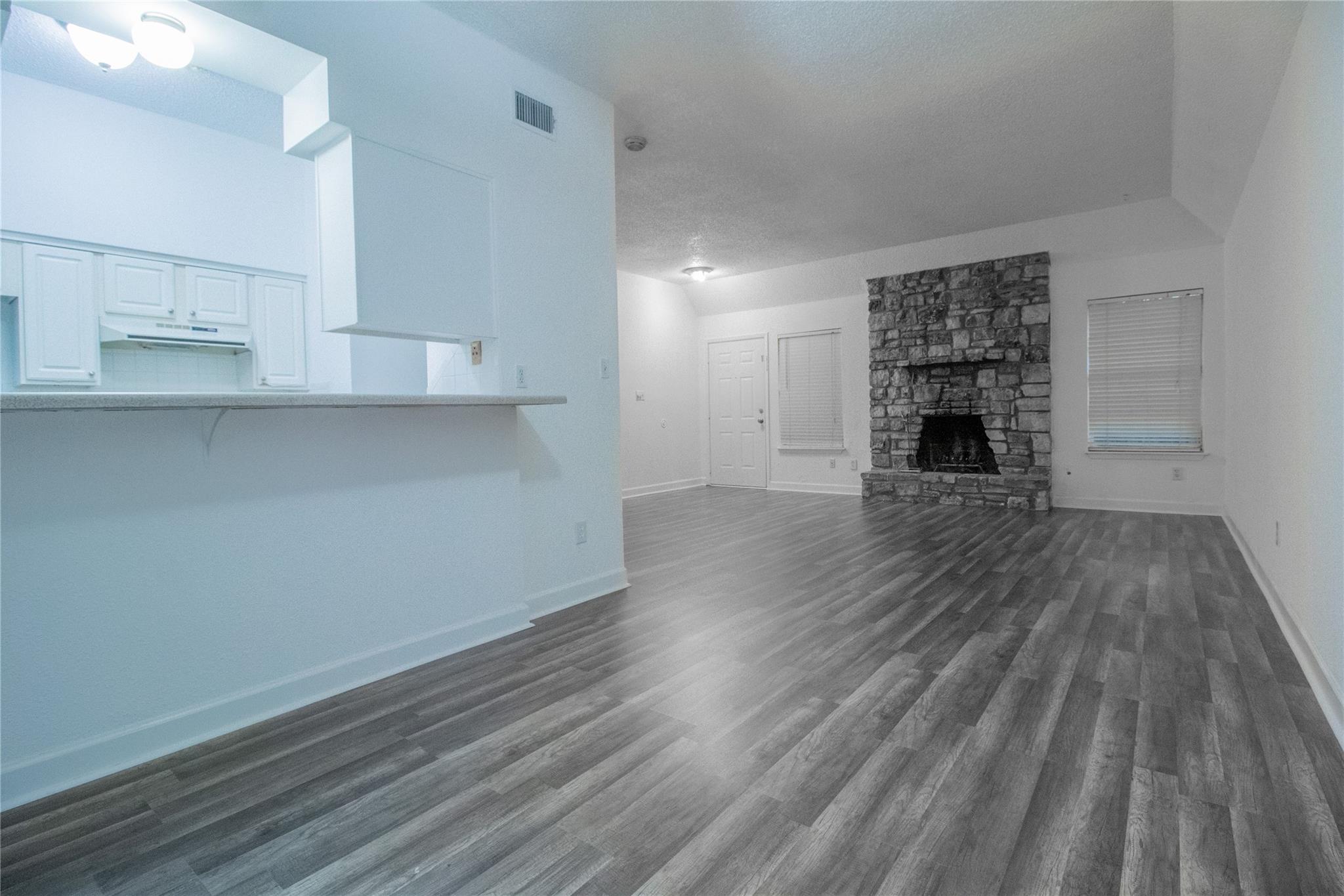 709 Castle Ridge Rd # D, Austin, TX 78746