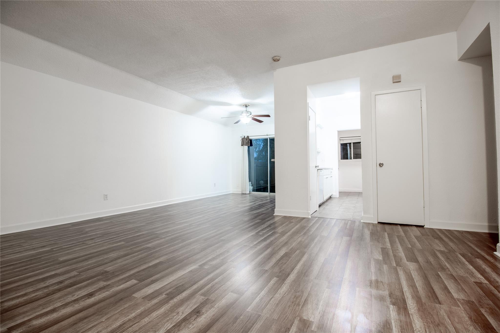 709 Castle Ridge Rd # D, Austin, TX 78746