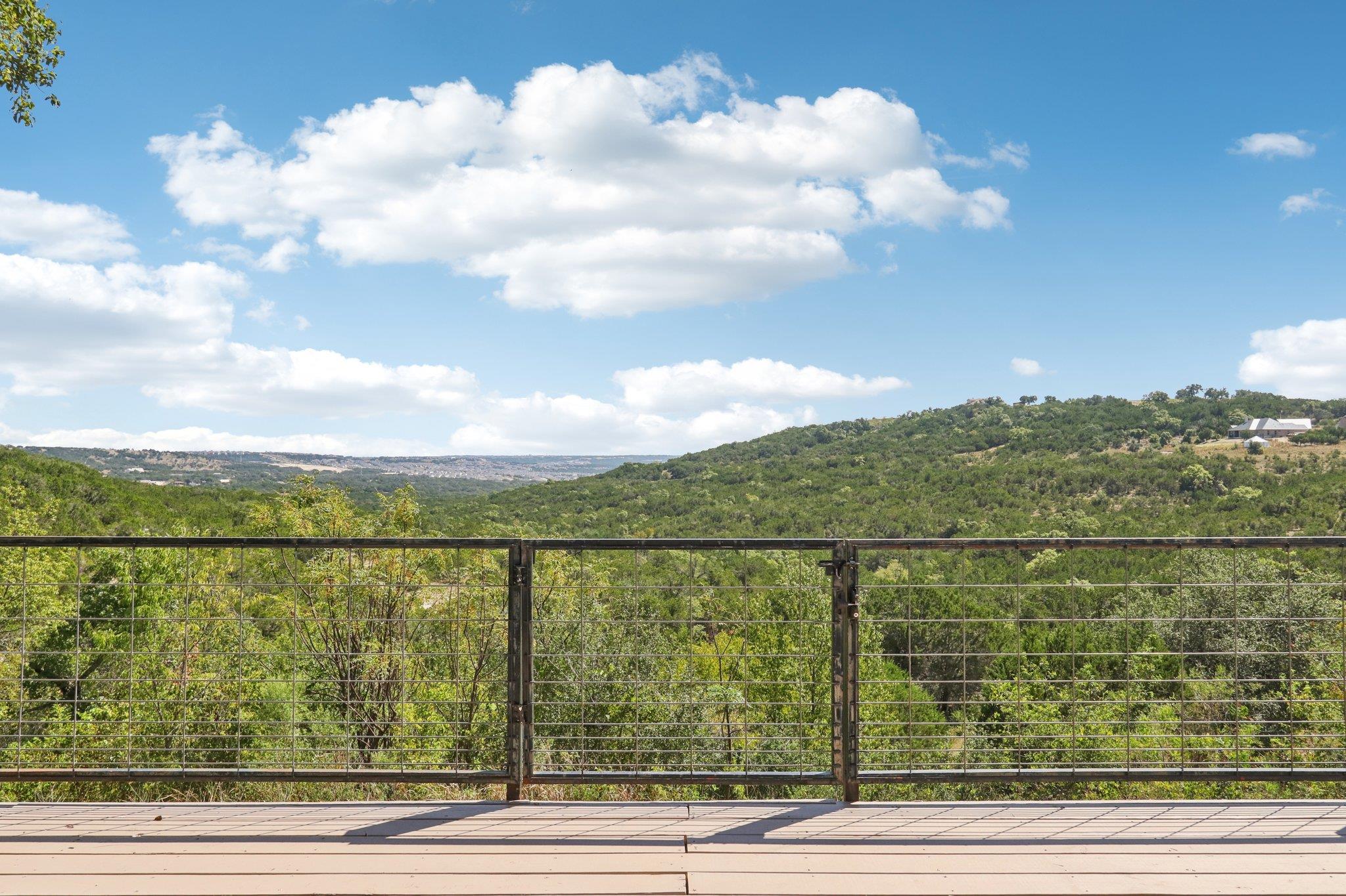 21522 Long Hill Dr, Leander, TX 78641