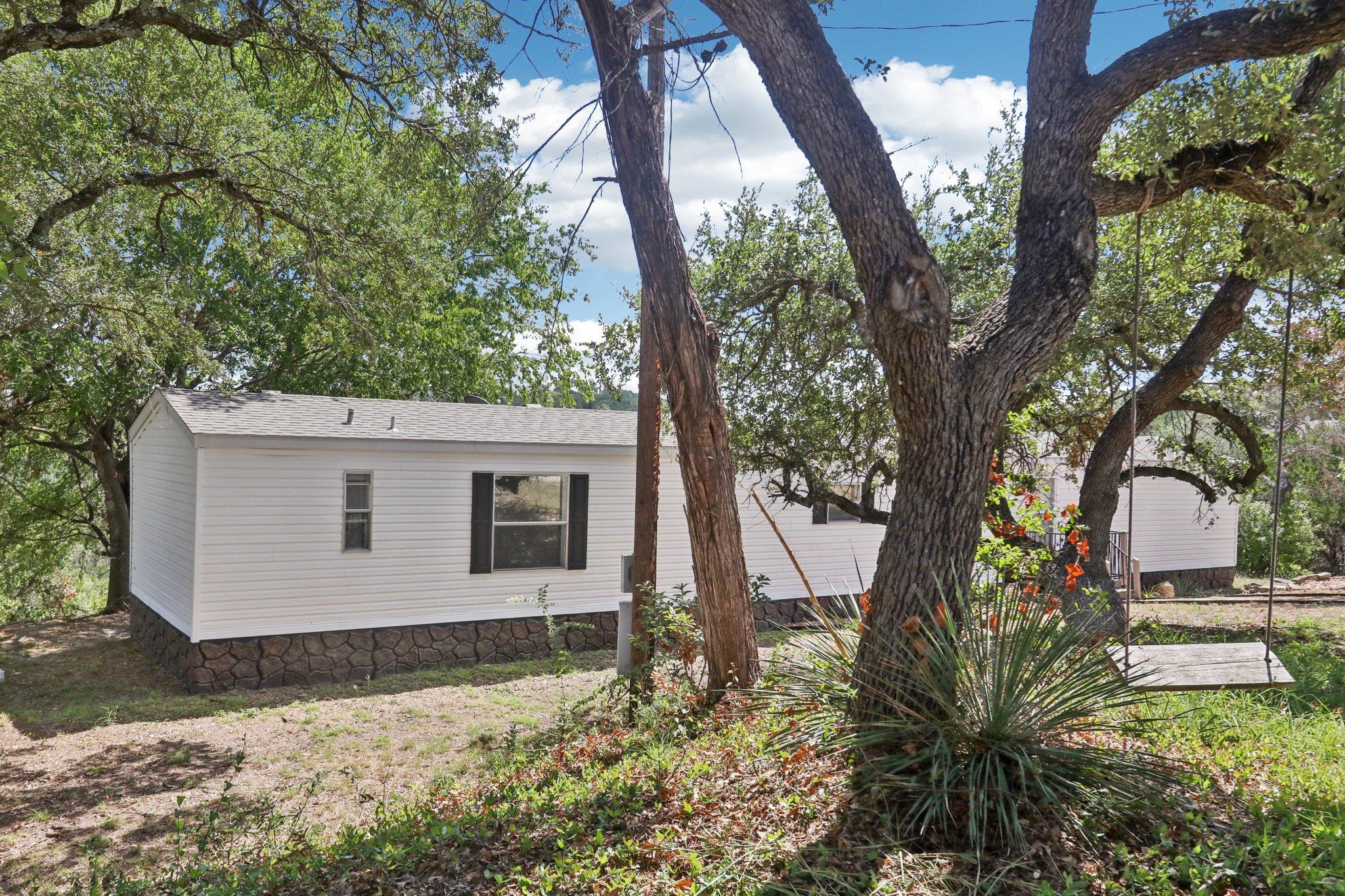 21522 Long Hill Dr, Leander, TX 78641