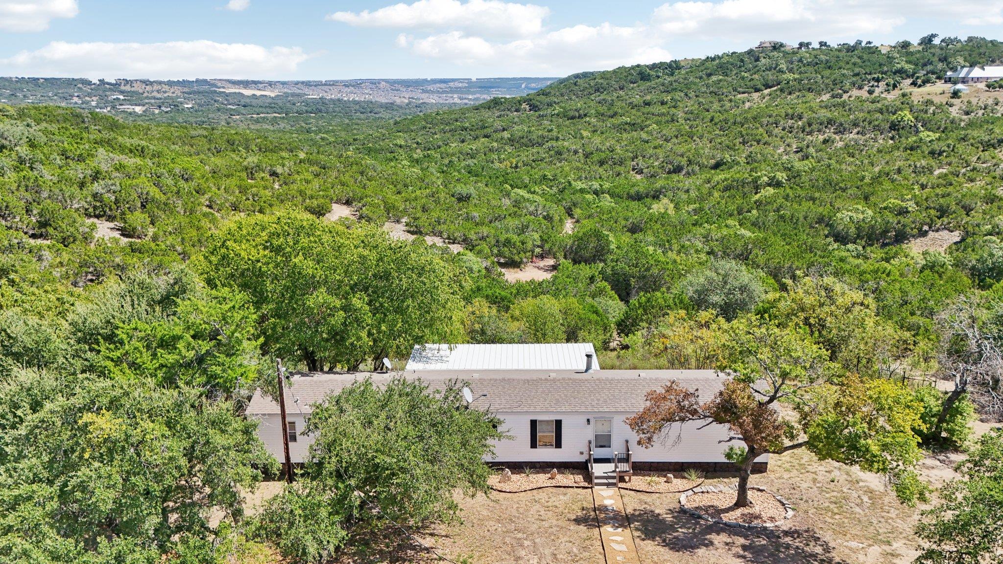 21522 Long Hill Dr, Leander, TX 78641